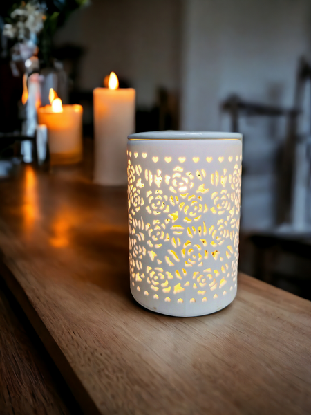 15x10 Ceramic Electric Oil Burner-White Rose b02535