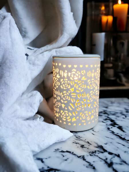 15x10 Ceramic Electric Oil Burner-White Rose b02535